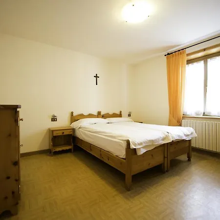 Apartment 3000 *