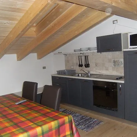 Apartment 3000 *